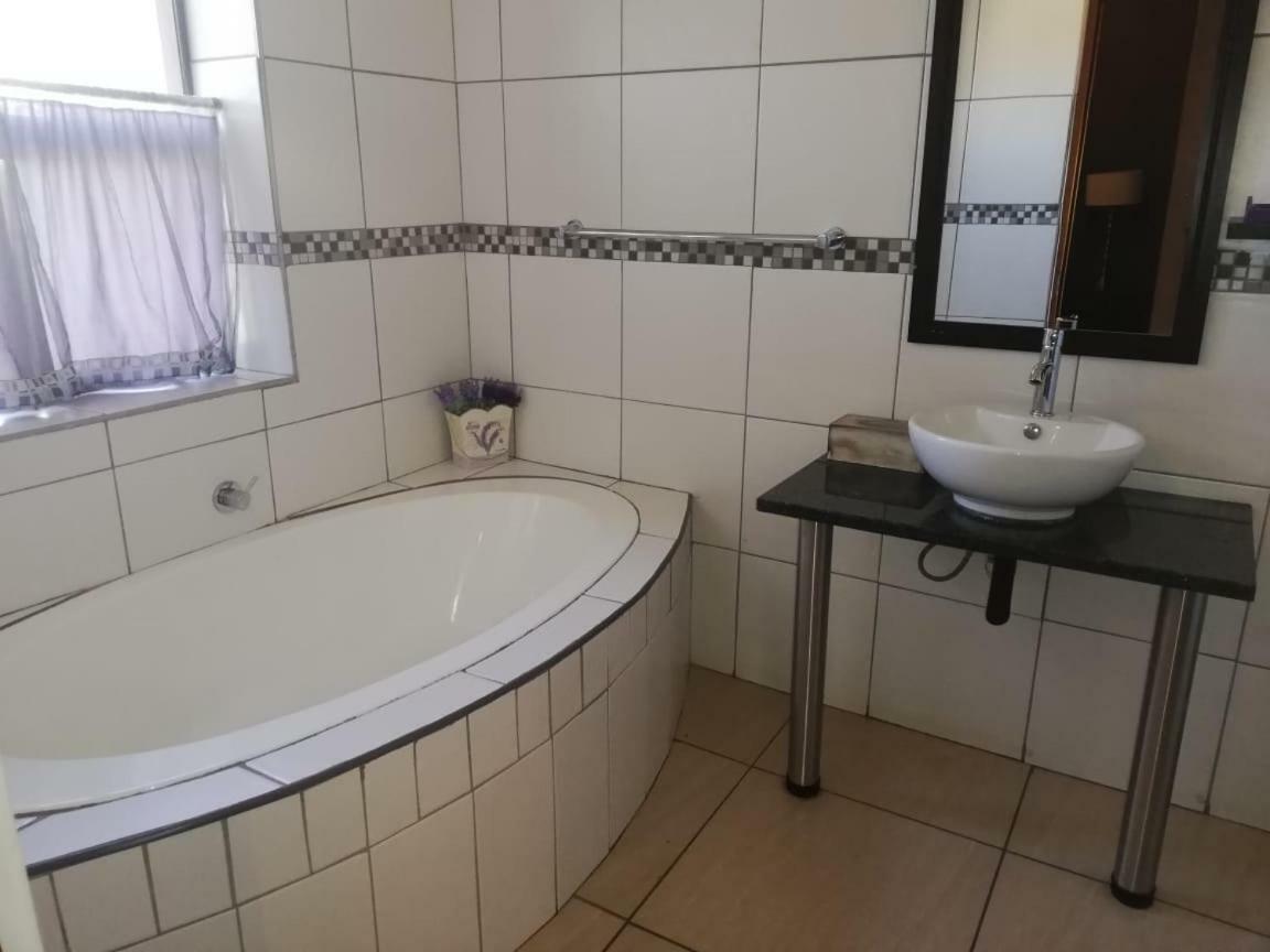 Amani Boutique Hotel & Conference Centre Lydenburg Extérieur photo