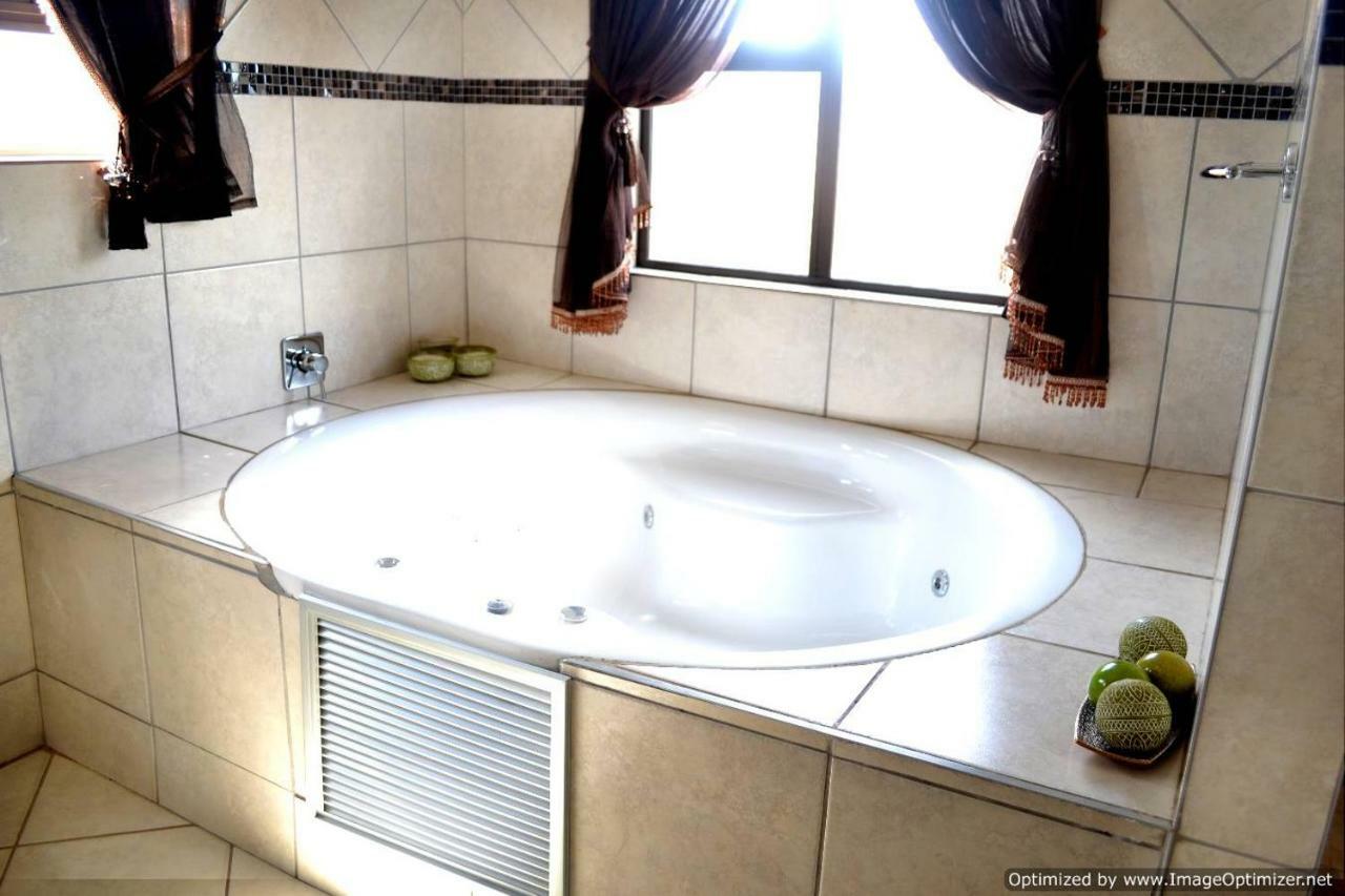 Amani Boutique Hotel & Conference Centre Lydenburg Extérieur photo