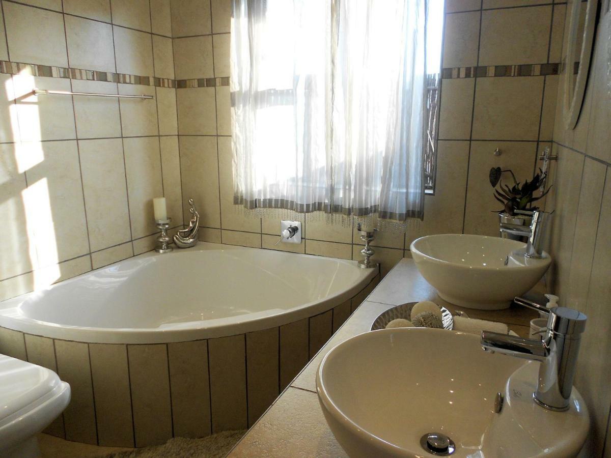 Amani Boutique Hotel & Conference Centre Lydenburg Extérieur photo
